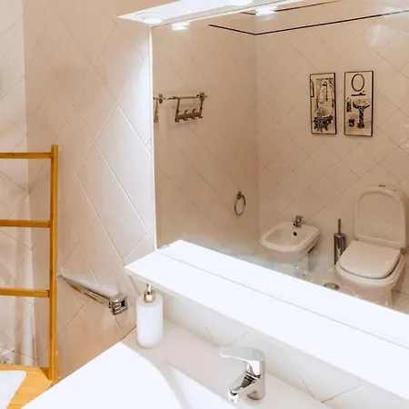 Casa Do Patio - 3 Bedrooms, Ponte Rol