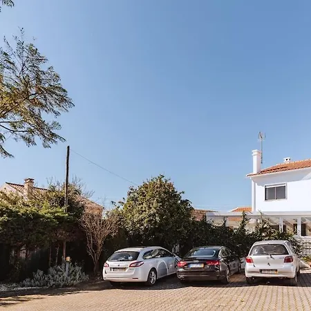 Dom wakacyjny Casa Do Patio - 3 Bedrooms, Ponte Rol Torres Vedras