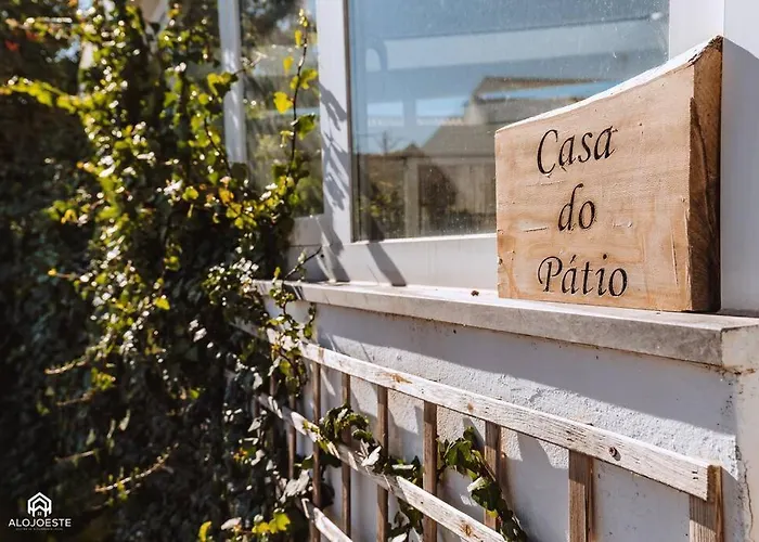 Casa Do Patio - 3 Bedrooms, Ponte Rol Hébergement de vacances Torres Vedras