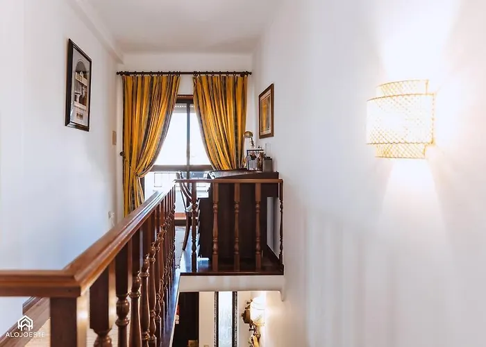 Casa Do Patio - 3 Bedrooms, Ponte Rol Hébergement de vacances *