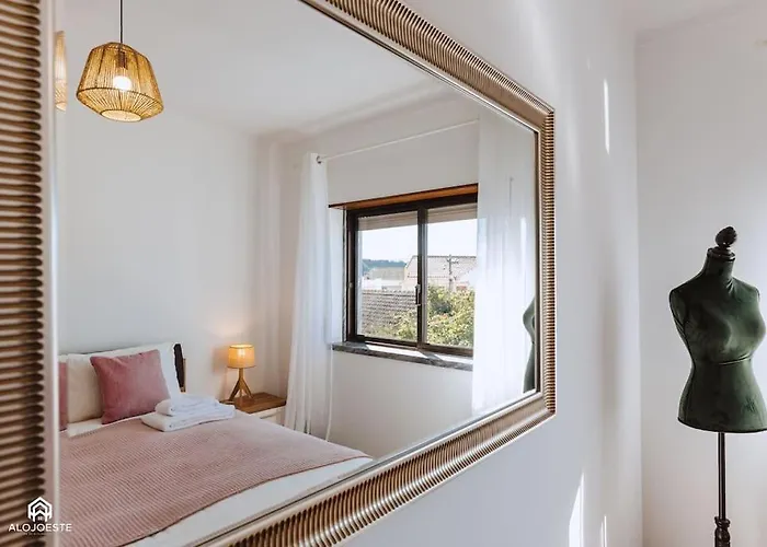 Casa Do Patio - 3 Bedrooms, Ponte Rol Hébergement de vacances Torres Vedras