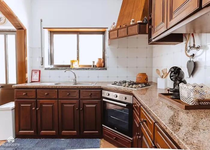 Casa Do Patio - 3 Bedrooms, Ponte Rol * Torres Vedras