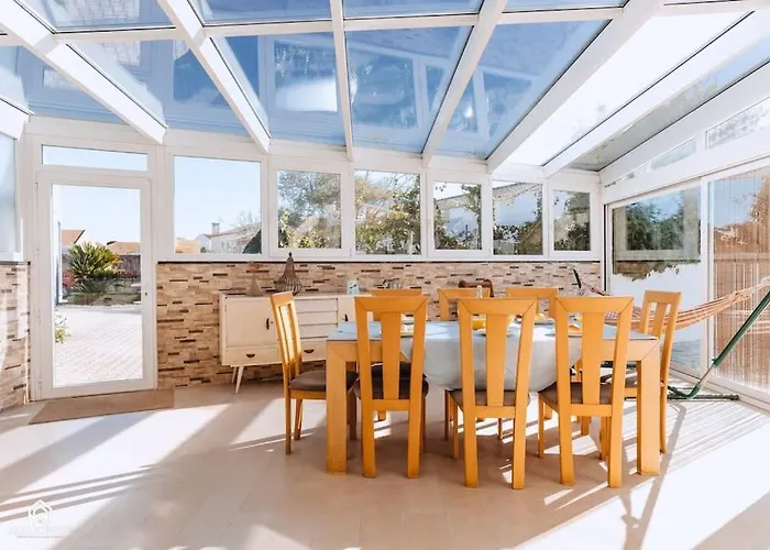 Casa Do Patio - 3 Bedrooms, Ponte Rol Hébergement de vacances