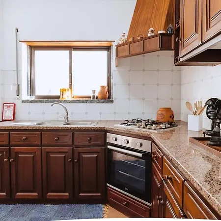 Casa Do Patio - 3 Bedrooms, Ponte Rol * Torres Vedras