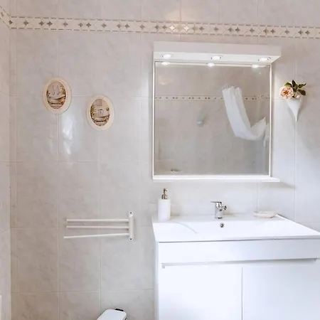 Casa Do Patio - 3 Bedrooms, Ponte Rol * Торреш-Ведраш