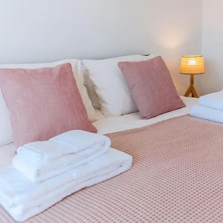 Dom wakacyjny Casa Do Patio - 3 Bedrooms, Ponte Rol *