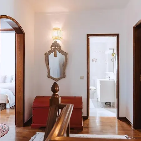 Дом отдыха Casa Do Patio - 3 Bedrooms, Ponte Rol