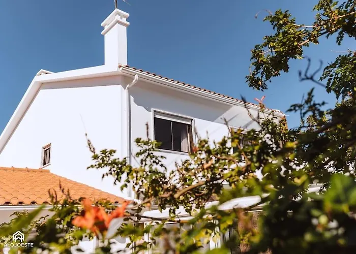 Casa Do Patio - 3 Bedrooms, Ponte Rol 別荘 *