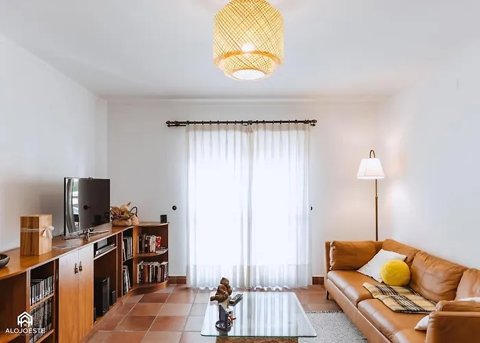 Casa Do Patio - 3 Bedrooms, Ponte Rol 別荘 トーレス・ヴェドラス