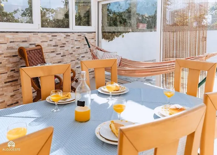 Casa Do Patio - 3 Bedrooms, Ponte Rol 別荘